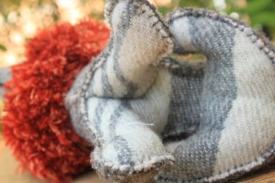 画像2: 手つむぎ・手織りウールのぬいぐるみ・アニマリート