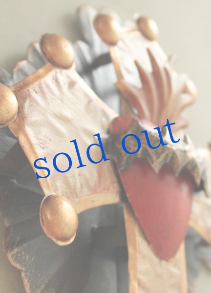 画像2: 立体クロスのブリキ壁掛け (2)