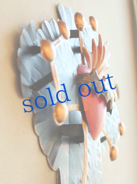 画像2: 立体クロスのブリキ壁掛け (2)