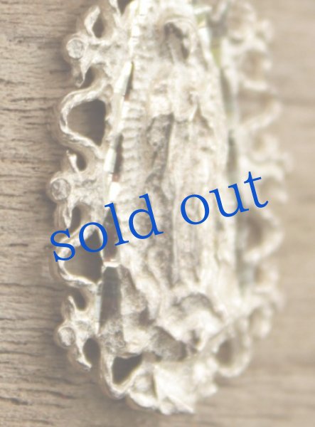 画像3: グアダルーペのマリア・浮き彫りペンダント (3)