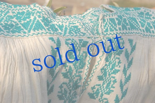 画像3: クロスステッチ刺繍ブラウス (3)