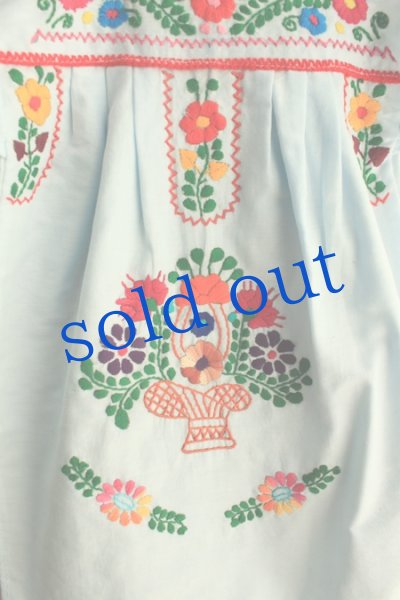 画像3: メキシコ刺繍のワンピースライトブルー (3)