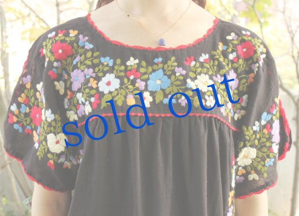 画像5: ガーゼ刺繍のチュニックワンピース (5)