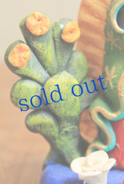 画像5: アギラールファミリーの陶人形・グアダルーペのマリア (5)