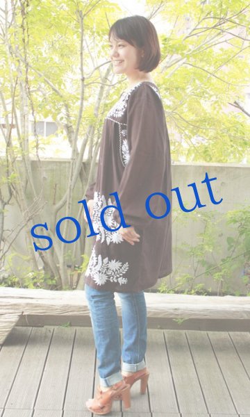 画像3: ゴージャス白刺繍のガーゼワンピース (3)