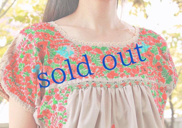 画像5: 「サンアントニーノ」 刺繍チュニックブラウス (5)