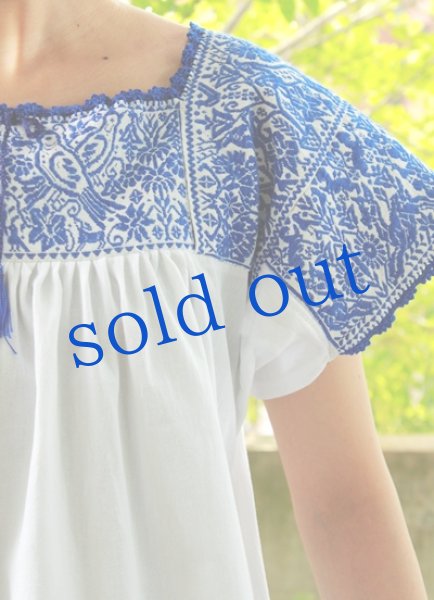 画像4: プエブラ州の刺繍ブラウス (4)