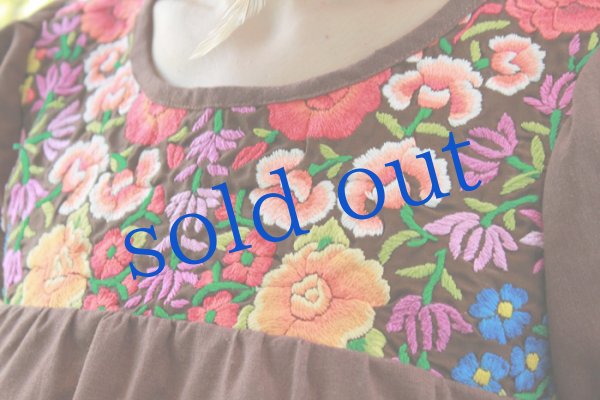 画像4: SilviaSuareデザイナーズ-テワナ刺繍トップス (4)