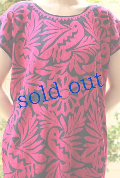 画像2: トゥクステペック刺繍ウイピルドレス (2)