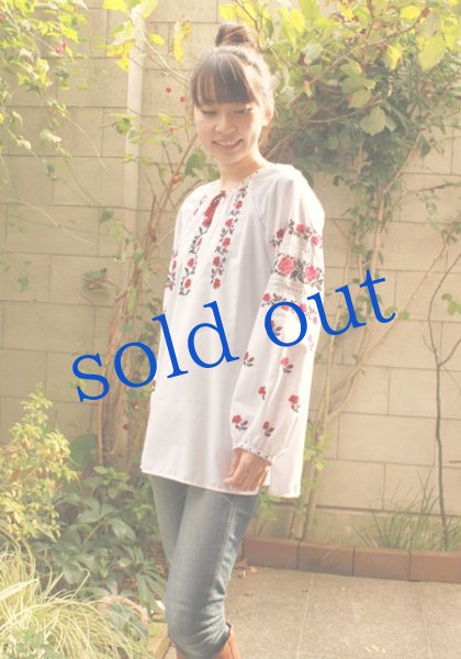 画像3: ウクライナ手刺繍トップス (3)