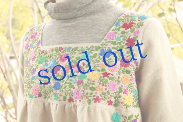 画像5: リネン生地のメキシコ刺繍7分袖ワンピース (5)