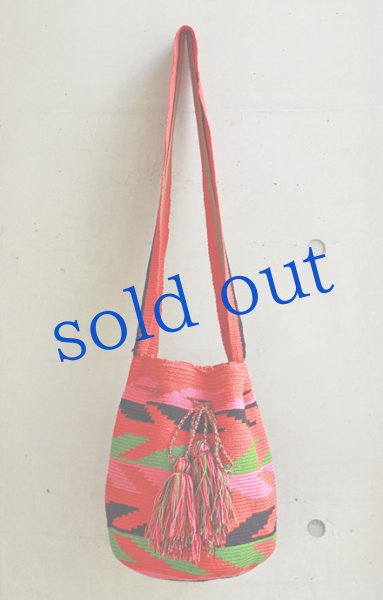 画像2: コロンビアの先住民WAYUU族の手編みバッグ (2)