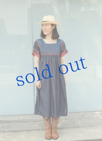 画像2: 薄手デニム生地のスペシャルワンピース (2)