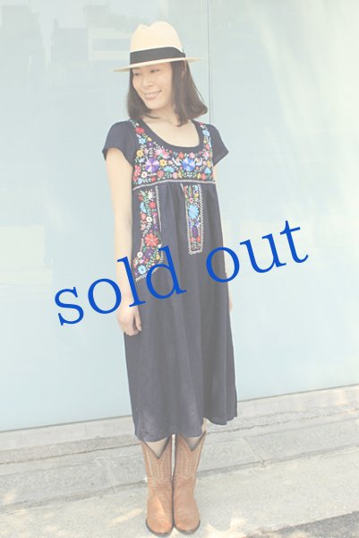 画像3: 洋服デザインの手刺繍ワンピース (3)