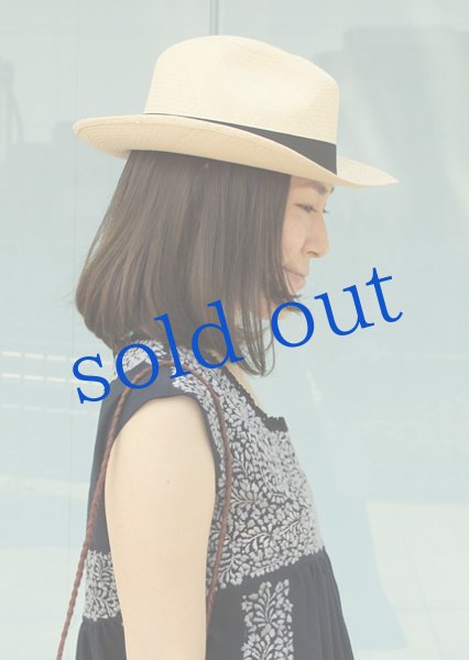 画像3: 黒リボンの本格派パナマ帽 (3)