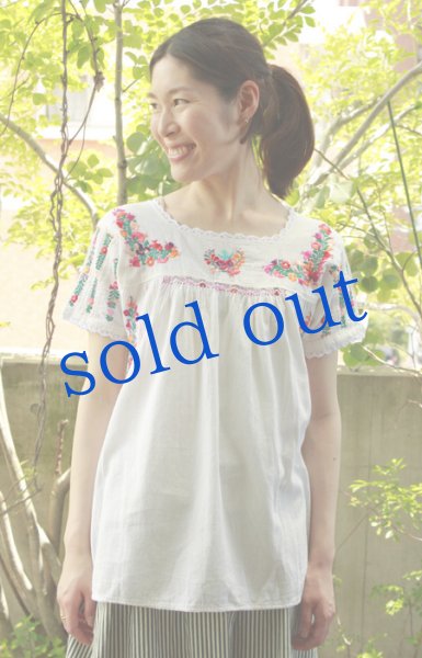 画像3: 「サンアントニーノ」 刺繍ブラウス (3)