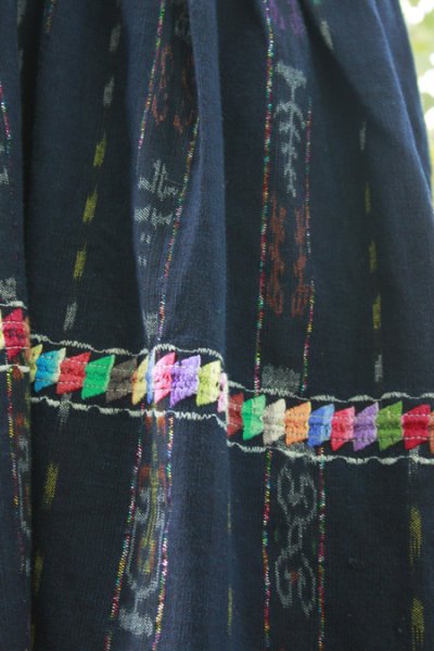 画像2: 藍の織と刺繍のインディアンスカート