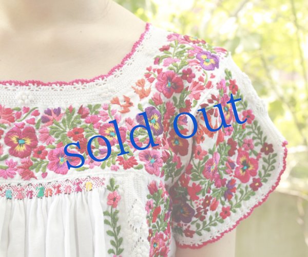 画像4: 最高級「サンアントニーノ」 刺繍チュニックブラウス (4)