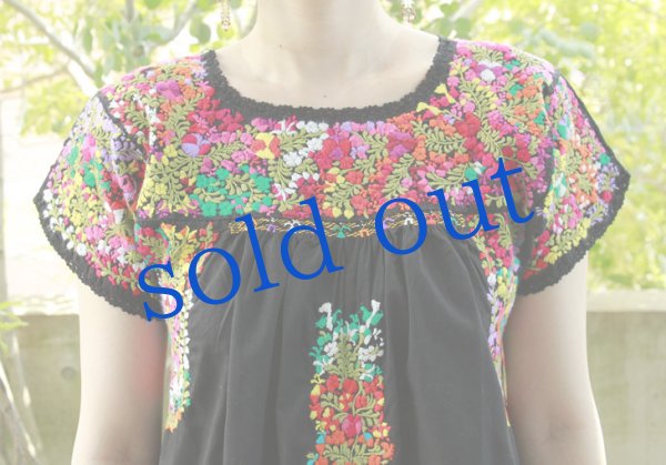 画像4: サンアントニーノ定番刺繍ドレスワンピース (4)