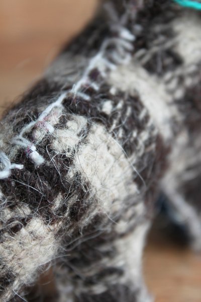 画像2: 手つむぎ・手織りウールのぬいぐるみ・アニマリート