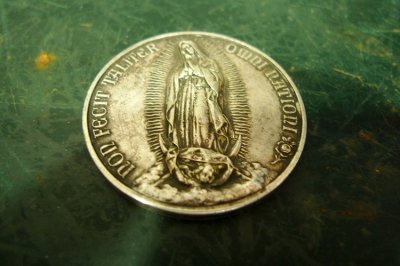 画像3: グアダルーペ寺院新聖堂建設記念メダル