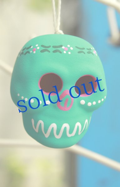 画像2: 小さな陶器のガイコツヘッドM (2)