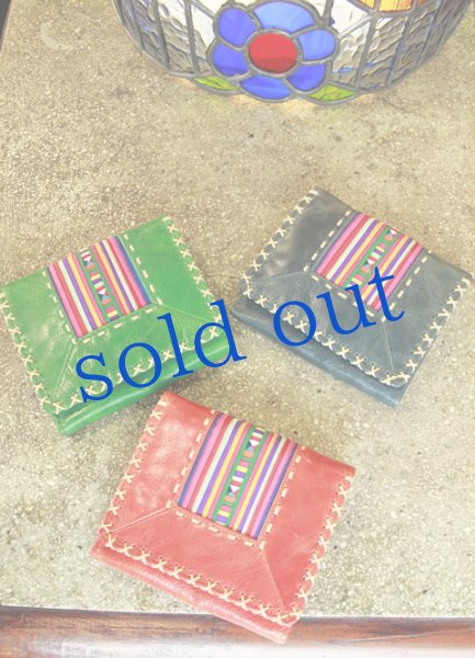 画像3: リス族のパッチワーク革財布 (3)