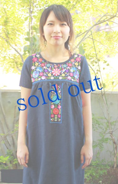 画像3: リネン生地洋服デザインの手刺繍ワンピース  (3)