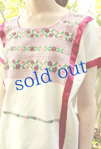 画像2: 織生地のウィピルブラウス　 (2)