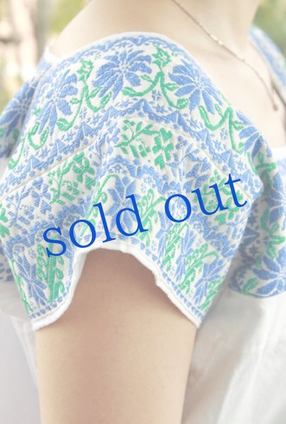 画像4: プエブラ州ナワ族の刺繍トップス (4)