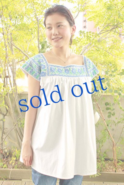 画像2: プエブラ州ナワ族の刺繍トップス (2)