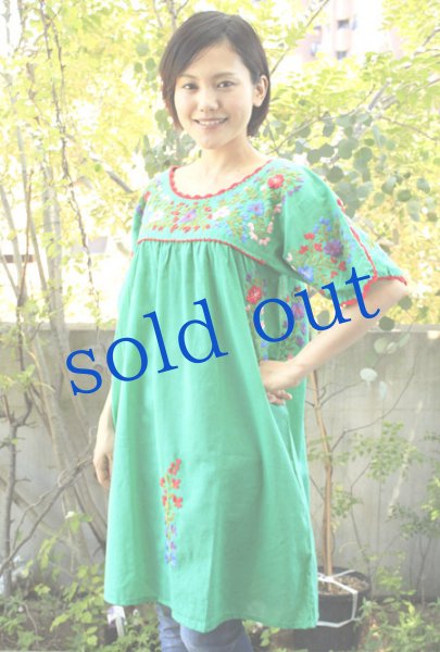 画像3: ガーゼ刺繍のチュニックワンピース　 (3)