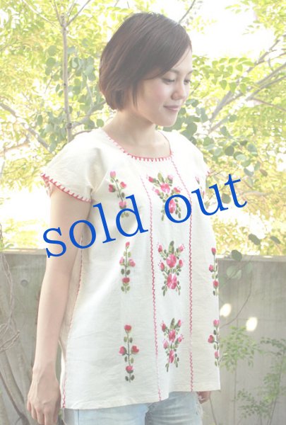 画像4: メキシコ刺繍ウィピルトップス (4)