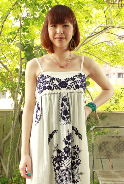 画像2: メキシカン刺繍のキャミソールチュニック　 (2)