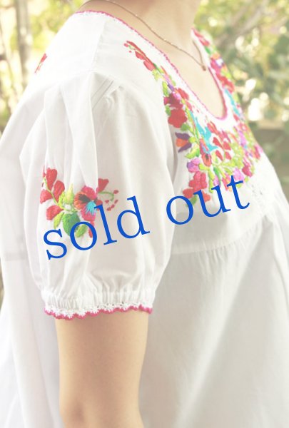 画像4: サンアントニーノ刺繍トップス (4)
