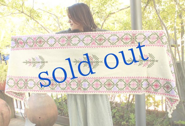 画像5: 手織りウールの刺繍ショール (5)