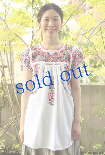 画像2: サンアントニーノ刺繍最高級ブラウス (2)