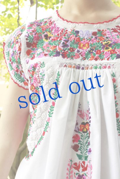 画像1: サンアントニーノ刺繍最高級ブラウス (1)