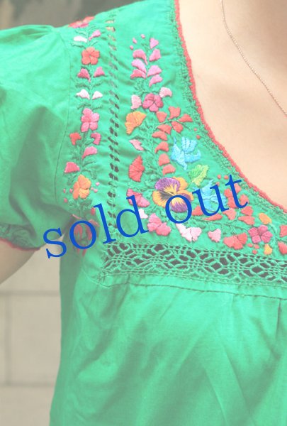 画像2: サンアントニーノ刺繍パフスリーブトップス　 (2)