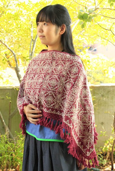 画像4: 手織り・手刺繍プエブラ州のポンチョ  (4)