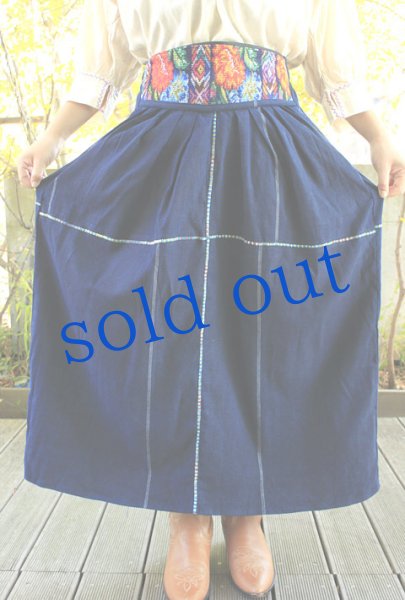 画像3: 藍の織と刺繍のインディアンスカート (3)