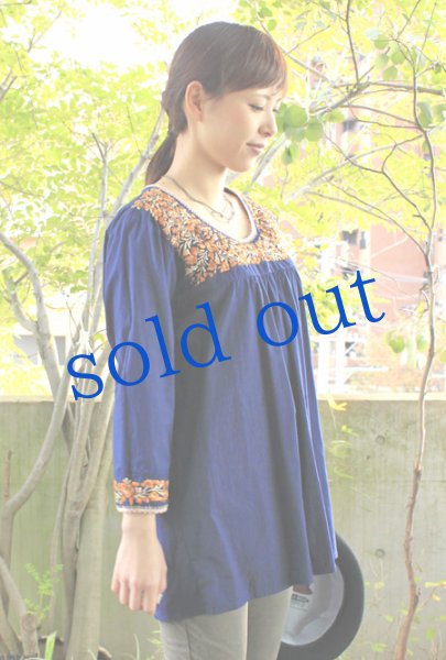 画像3: サンアントニーノ刺繍長そでトップス (3)