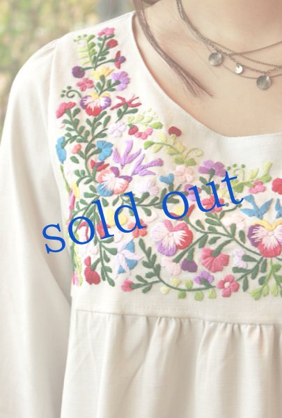 画像2: 洋服デザインの手刺繍オリジナルワンピース (2)