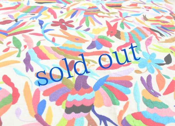 画像4: オトミの刺繍ベッドカバー・テーブルクロス　 (4)