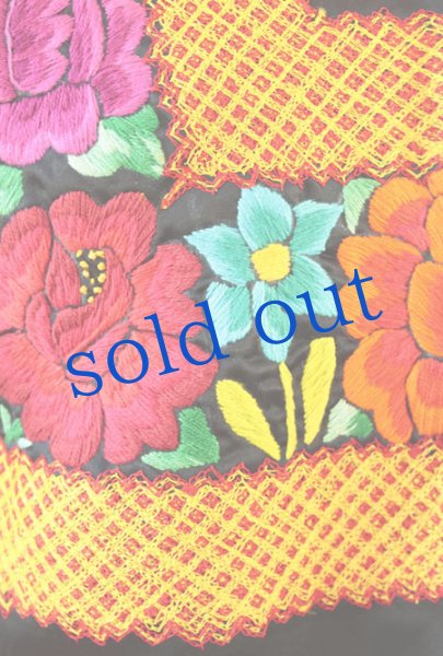 画像4: フチタン・テワナの刺繍ウィピルトップス (4)