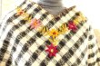 画像5: チャムラの手織り羊毛生地の刺繍ポンチョ (5)