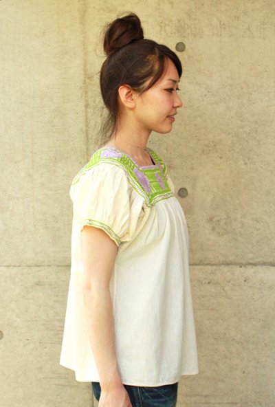画像2: メキシコ刺繍長そでブラウス「チアパス」 　