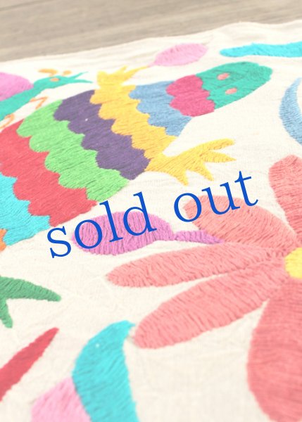 画像2: オトミの刺繍クロス[約44cm×34cm] (2)