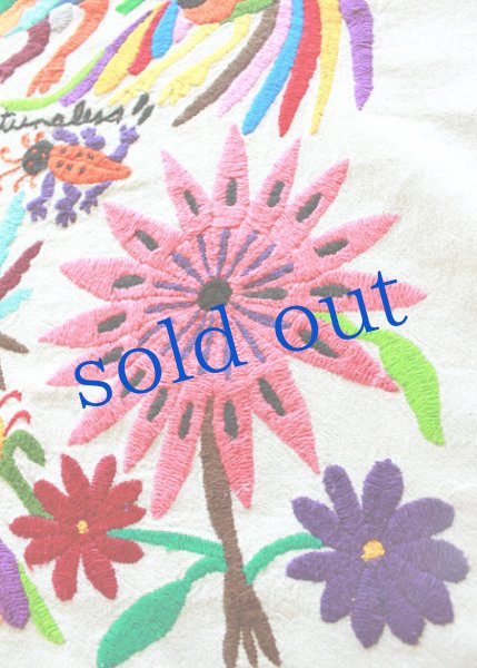 画像5: オトミの刺繍絵 86cm×68cm (5)