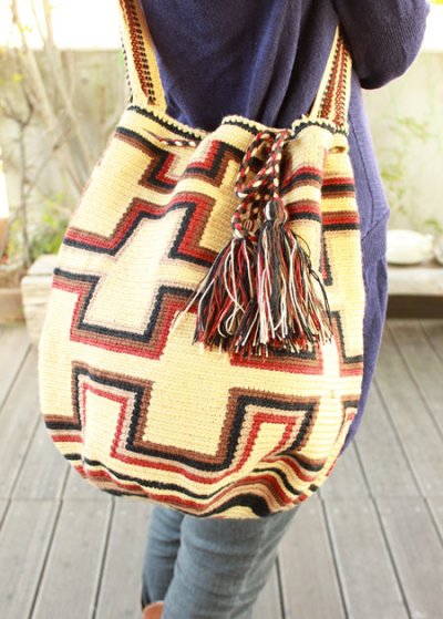 画像1: コロンビアの先住民WAYUU族の手編みバッグ